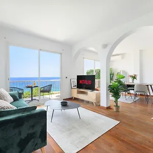 Proche Monaco, Vue Et Acces A La Apartment Saint-Antoine (Alpes-Maritimes)