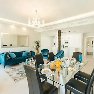 Modern And Luxurious -3 Bdr 2bth- Pastor Y Landero Apartment Seville