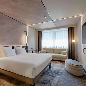 Novotel Muenchen Airport - Newly Renovated Freising