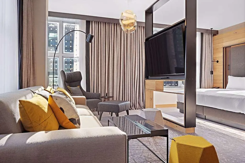 Hilton Munich Airport Hotel Oberding 4*,
